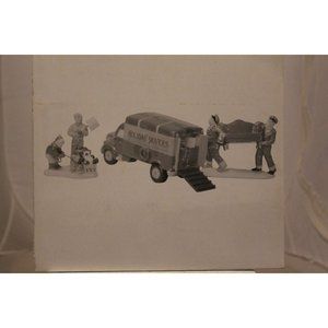 Dept 56 Snow Village - Moving Day